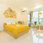 Zo Apartment Rivergate Free Pool